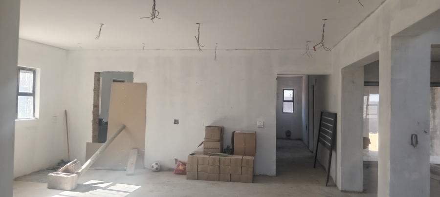 5 Bedroom Property for Sale in Wilkoppies North West